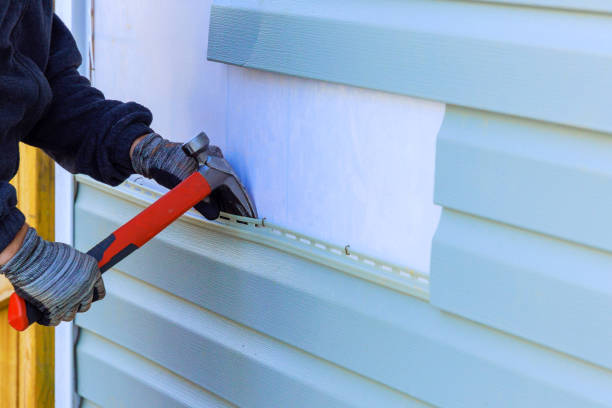 Reliable Vinyl Siding contractor in Jonesboro, IL by Squared Siding